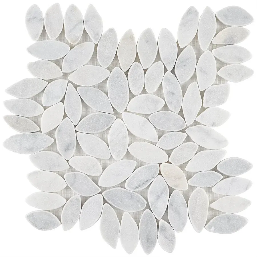 Pebblestone Flower Tile - 11.81" x 11.81" / Black Lava - 5