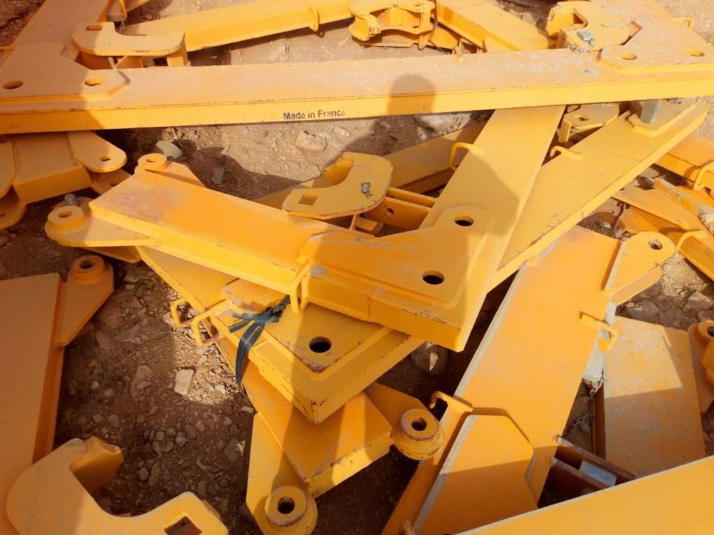 Tower crane - 37